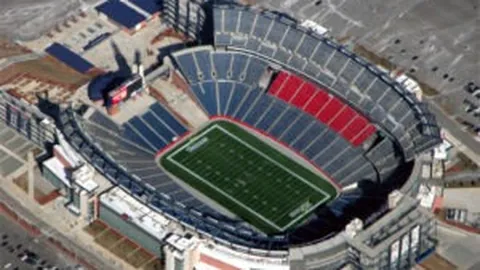 曼城客场负于阿斯顿维拉，福登入球未能逆转局势